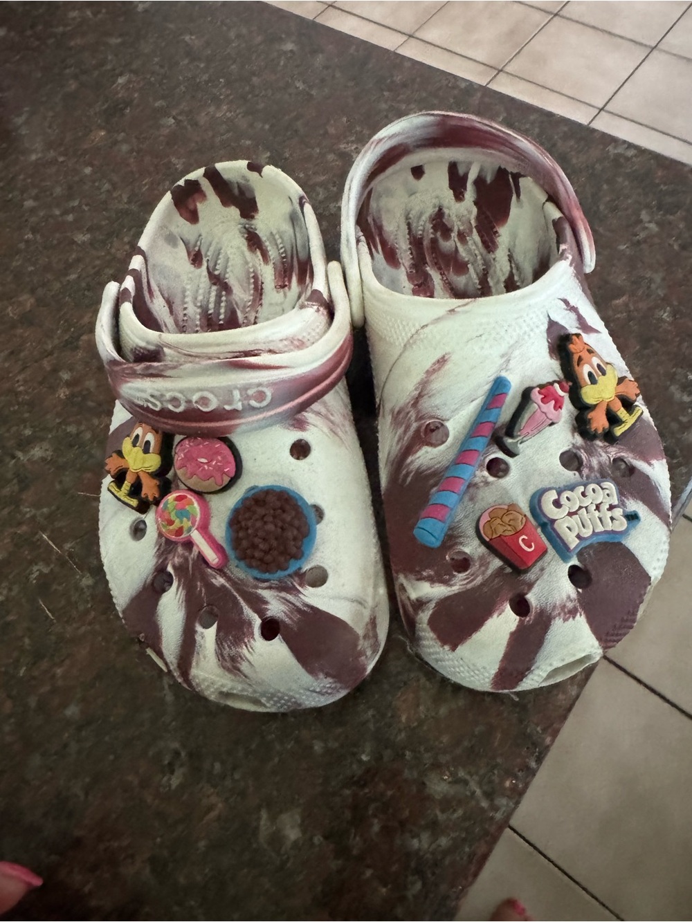 CROCS Kids Limited Edition Cocoa Puffs Classic Clog with Charms